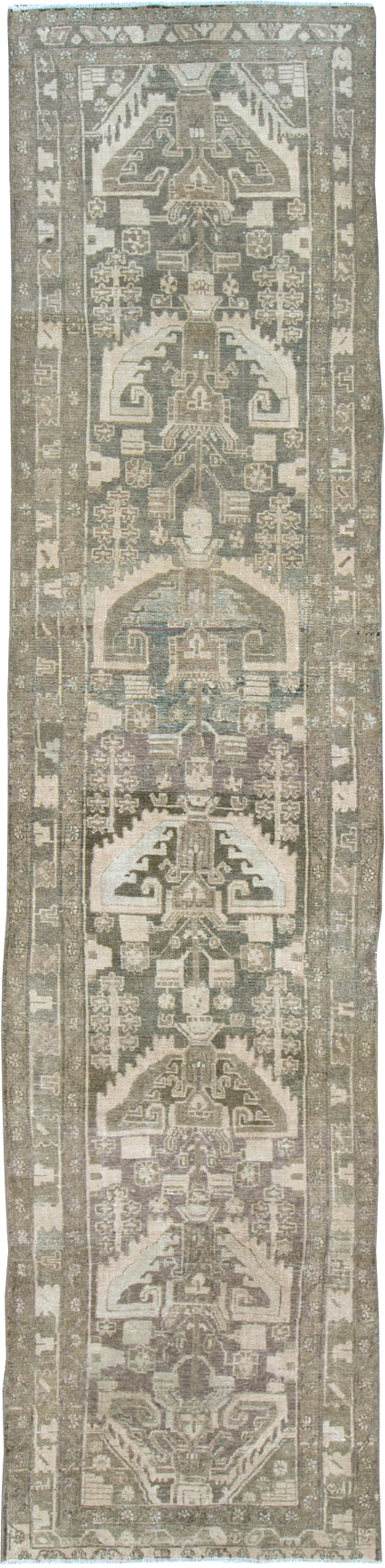Vintage Persian Malayer Runner, No.25320 - Galerie Shabab