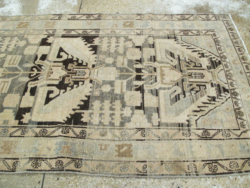 Antique Persian Malayer Runner, No.25321 - Galerie Shabab