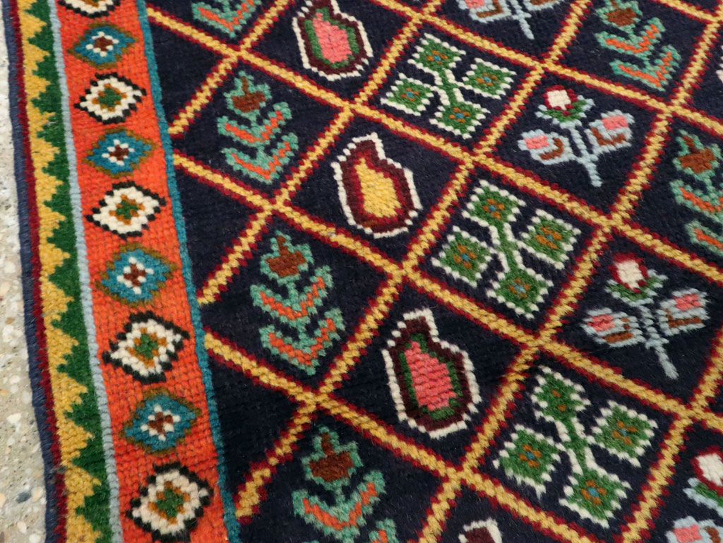 Vintage Persian Tabriz Rug (Pair: 1 of 2), No.25587 - Galerie Shabab