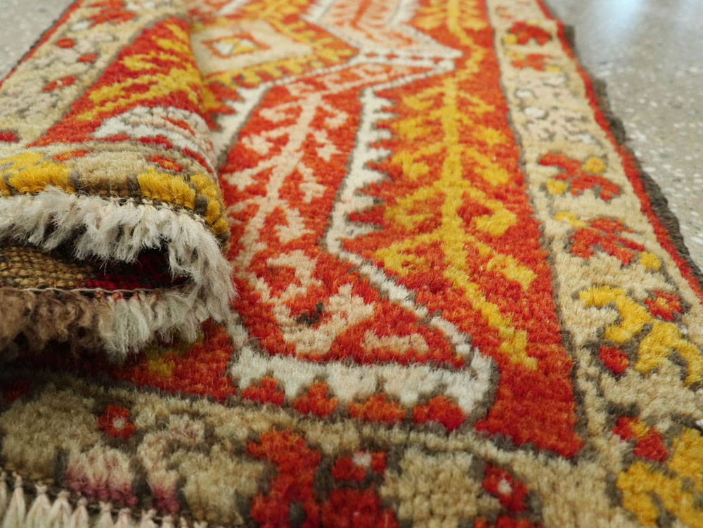 Antique Turkish Anatolian Rug, No.26039 - Galerie Shabab