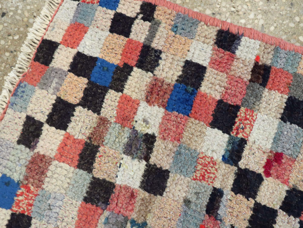 Vintage Persian Gabbeh Rug, No.26227 - Galerie Shabab