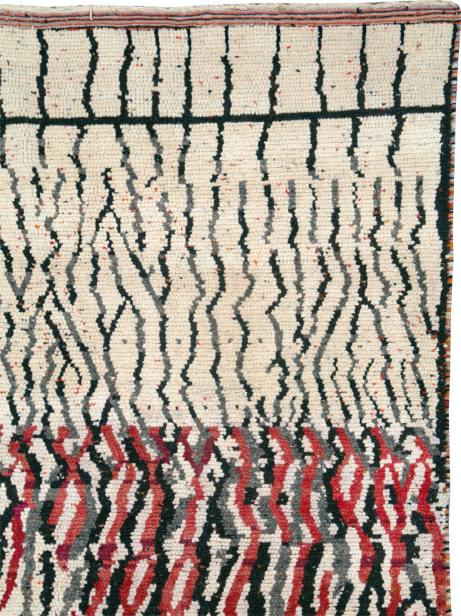 Modern Moroccan Carpet, No.26645 - Galerie Shabab