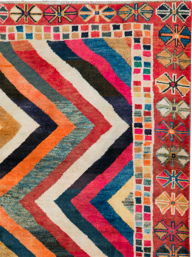 Vintage Persian Gabbeh Rug, No.26701 - Galerie Shabab