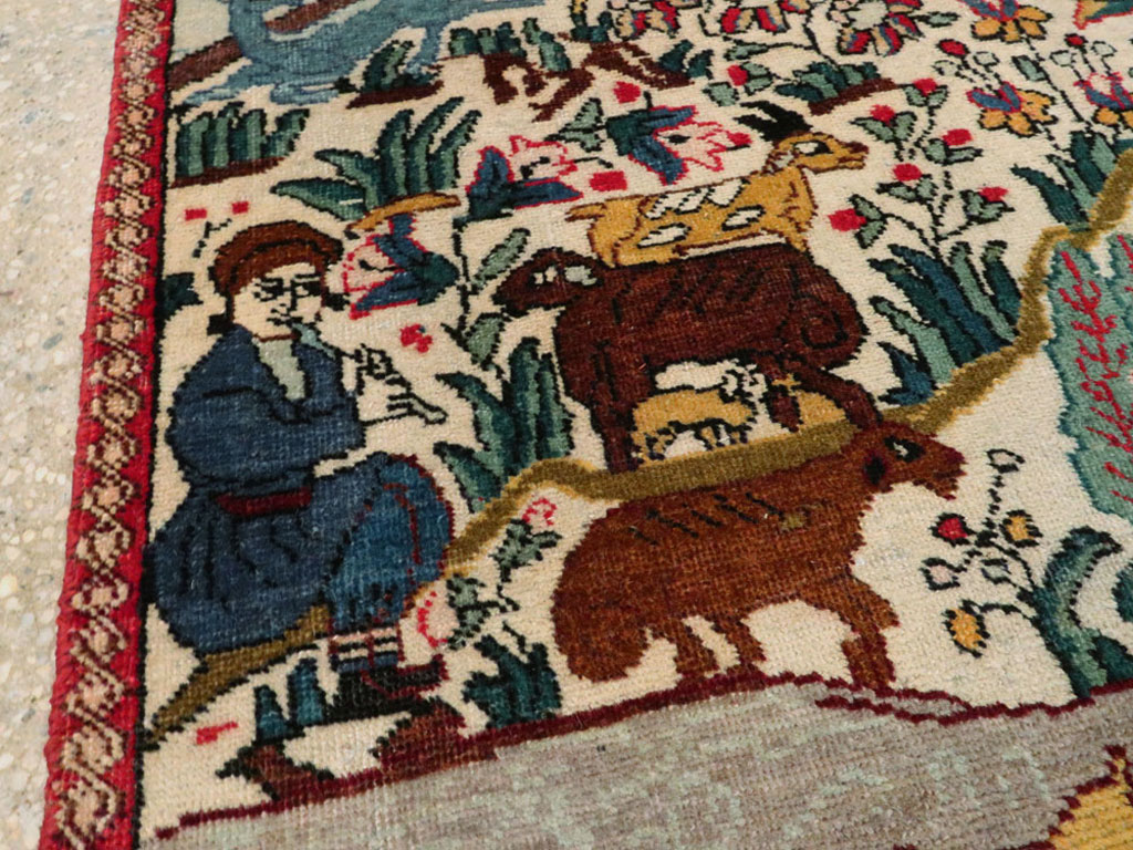 Vintage Persian Tabriz Pictorial Rug, No.26702 - Galerie Shabab