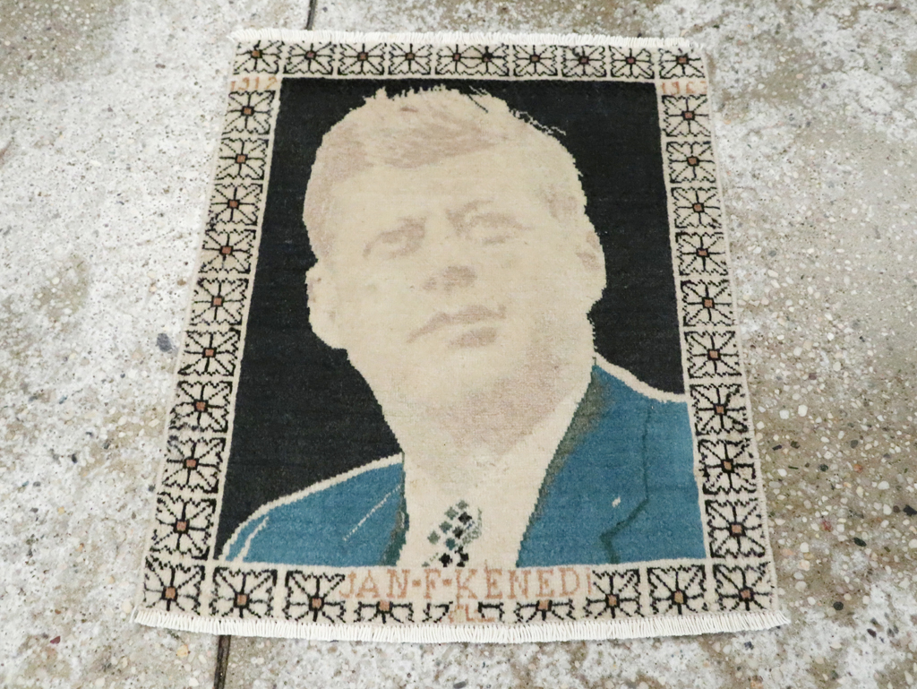 Vintage Persian Tabriz Pictorial Rug (Pair: 2 of 2), No.26710 - Galerie Shabab