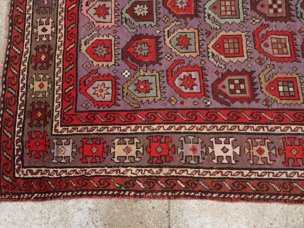 Antique Caucasian Accent Rug, No.26821 - Galerie Shabab