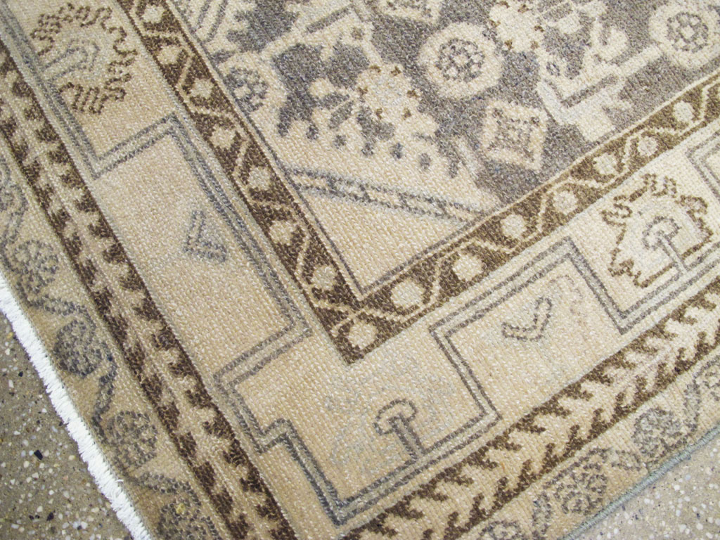Vintage Persian Malayer Throw Rug, No.26891 - Galerie Shabab
