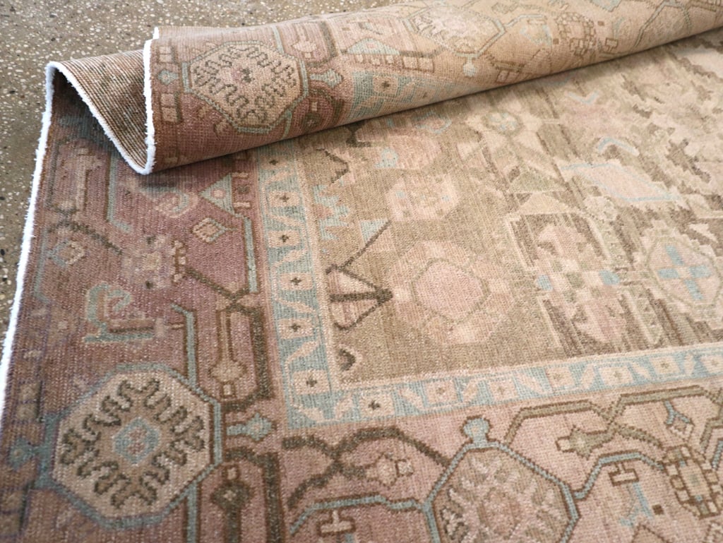 Vintage Persian Malayer Accent Rug, No.26905 - Galerie Shabab