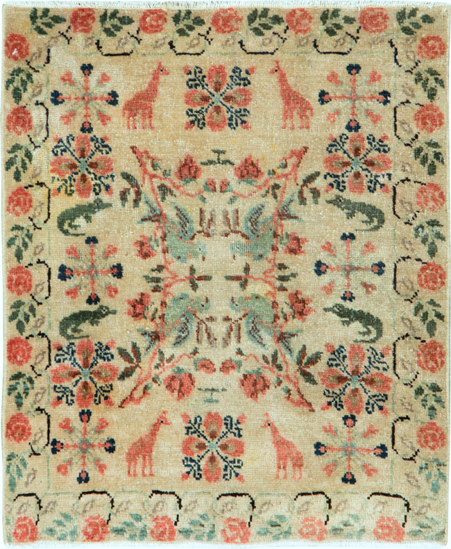 Vintage Persian Tabriz Pictorial Rug, No.26930 - Galerie Shabab