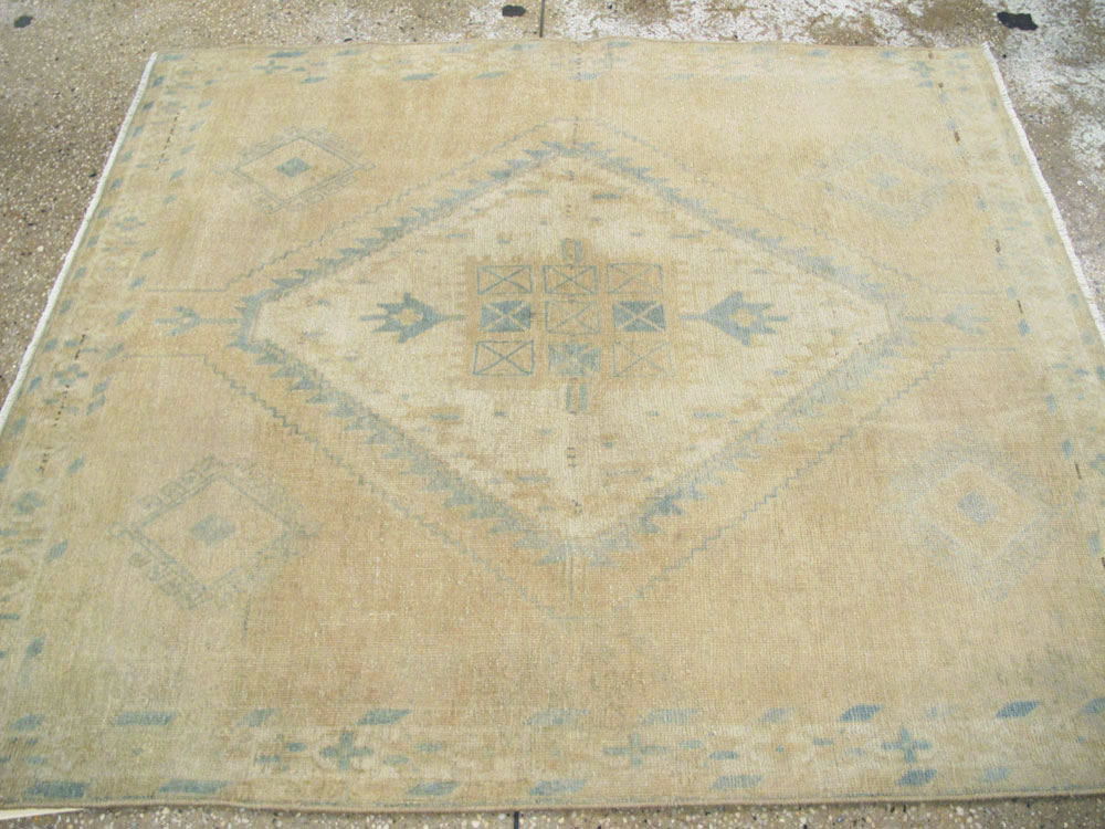 Vintage Persian Afshar Rug, No.26966 - Galerie Shabab