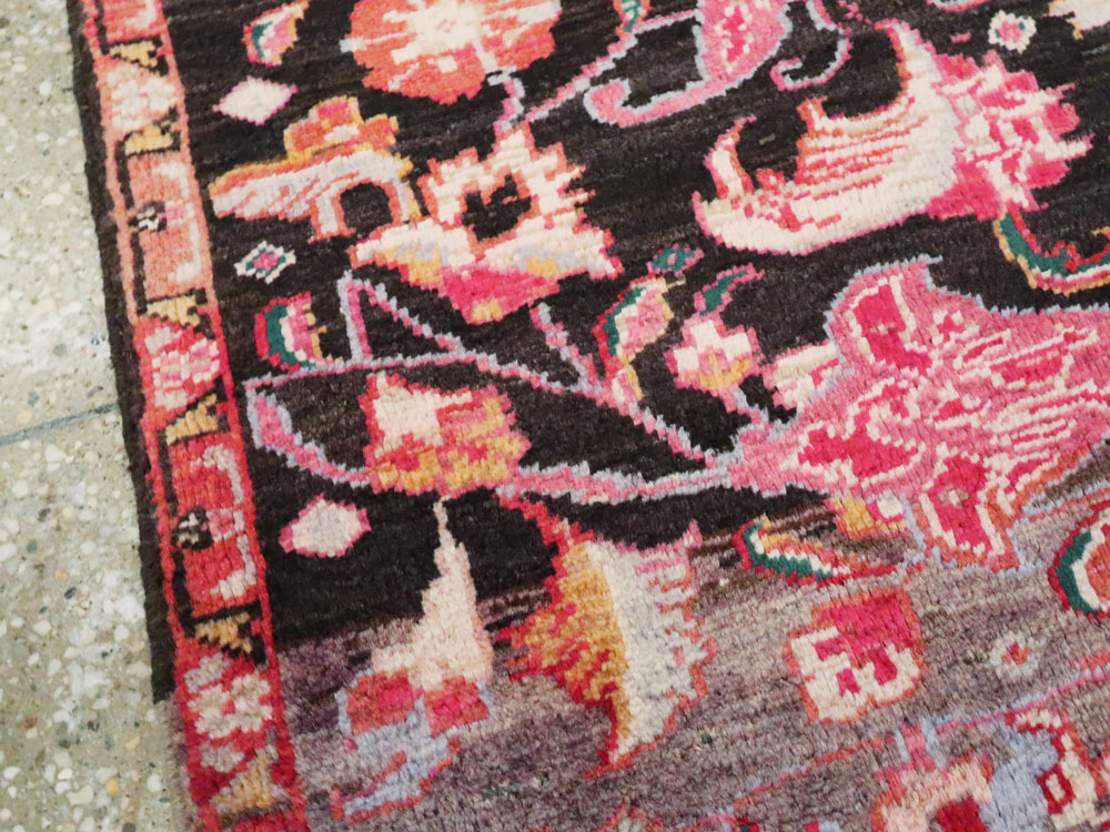 Vintage Persian Ardabil Throw Rug, No.27111 - Galerie Shabab