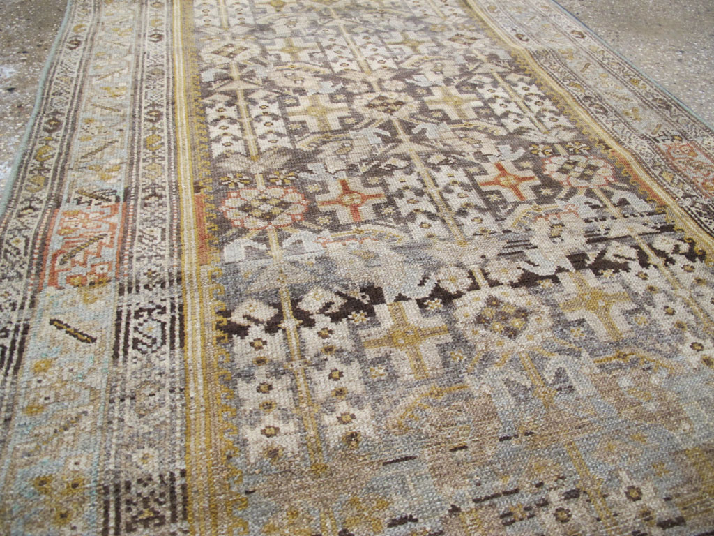 Antique Persian Malayer Long Runner, No.27202 - Galerie Shabab