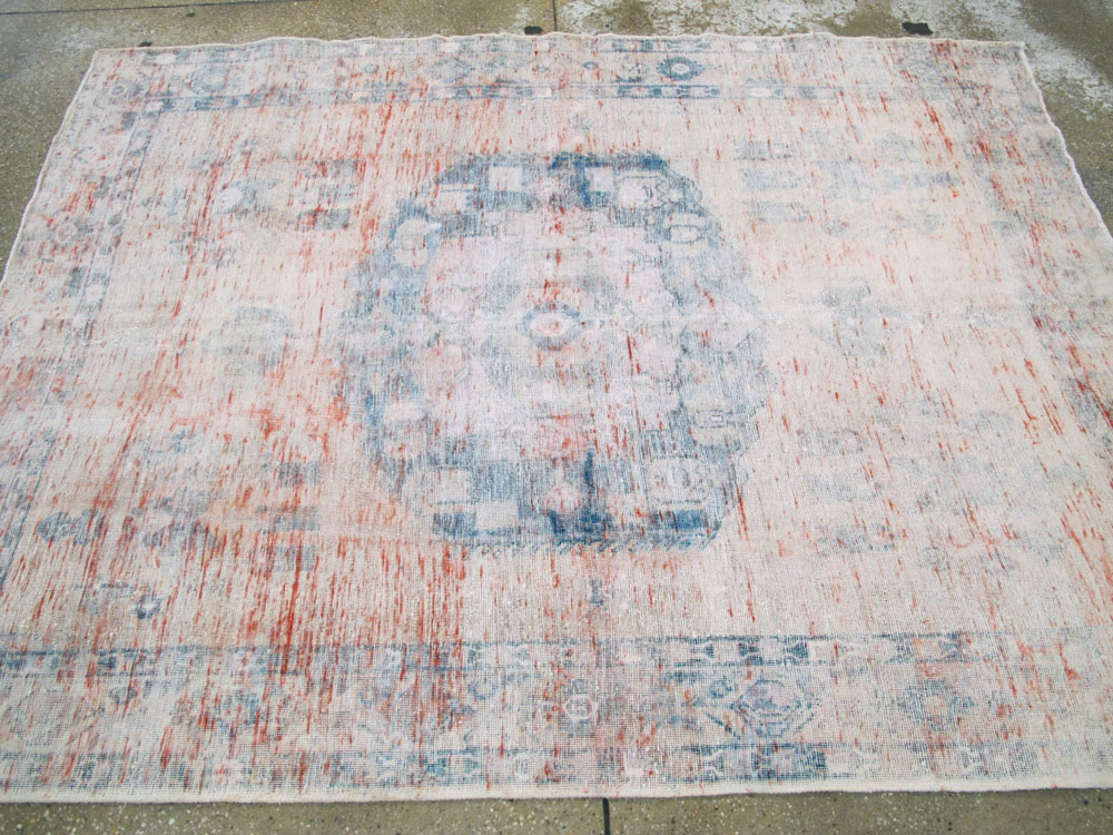 Vintage Persian Afshar Distressed Rug, No.27243 - Galerie Shabab