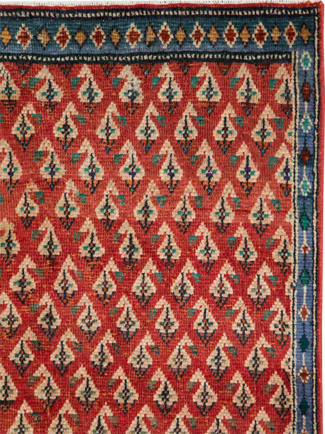 Vintage Persian Mahal Gallery Rug, No.27459 - Galerie Shabab