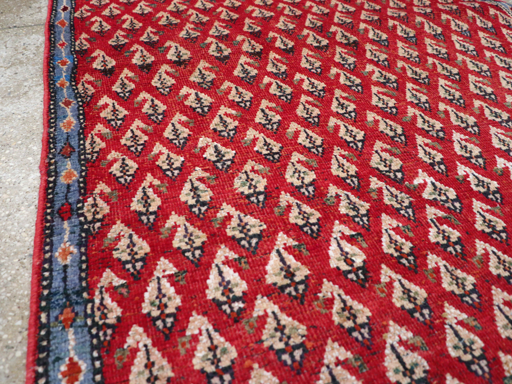 Vintage Persian Mahal Gallery Rug, No.27459 - Galerie Shabab