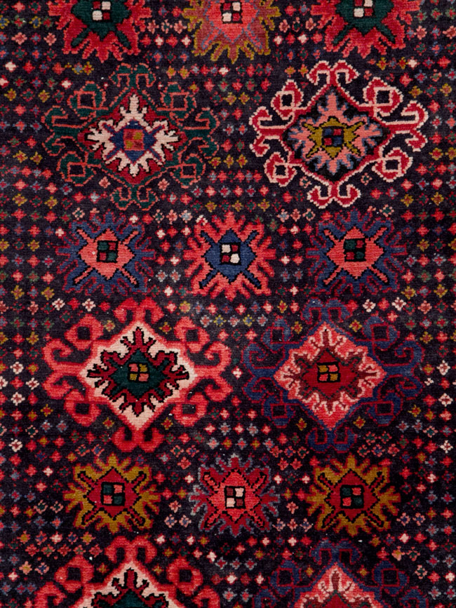 Vintage Persian Malayer Gallery Rug, No.27633 - Galerie Shabab