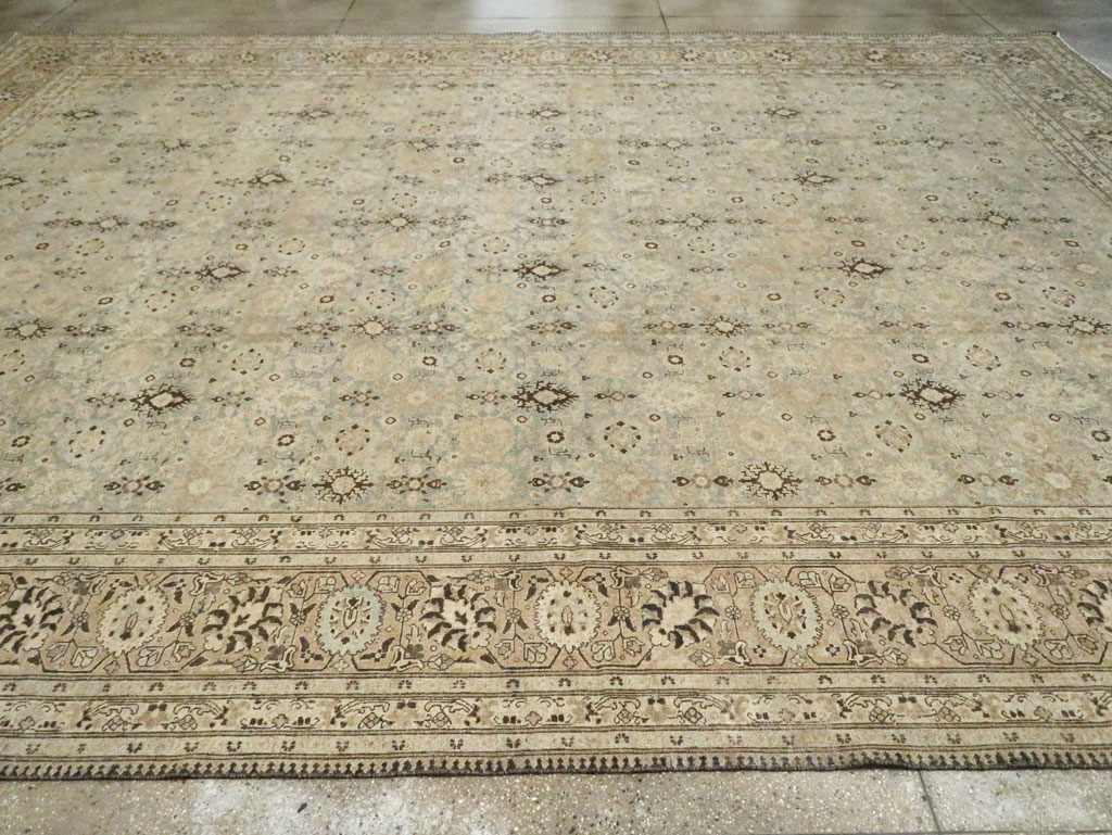 Antique Persian Tabriz Carpet, No.27659 - Galerie Shabab