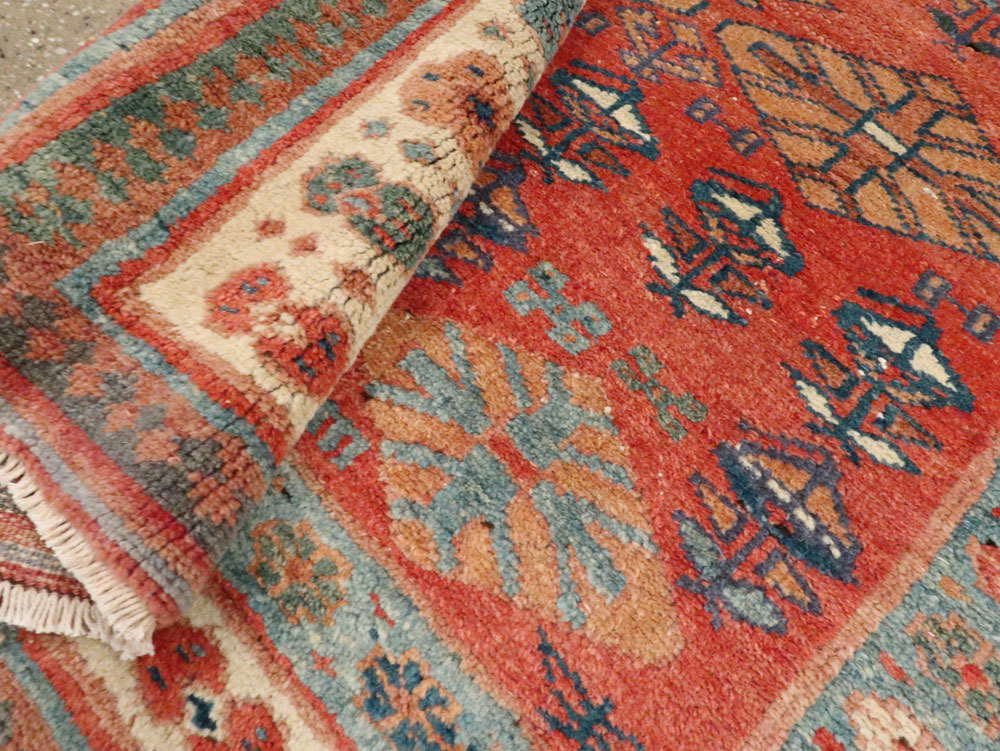 Antique Persian Bakshaish Rug, No.27708 - Galerie Shabab