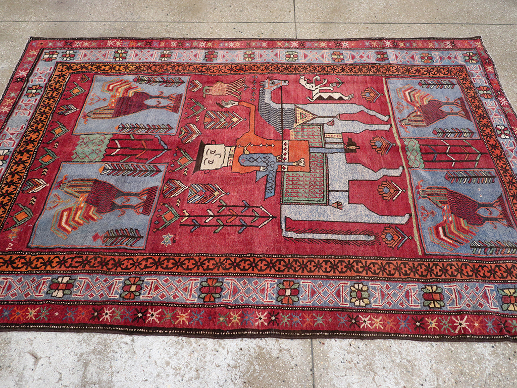 Vintage Caucasian Karabagh Pictorial Accent Rug, No.27793 - Galerie Shabab