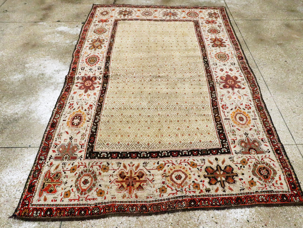 Antique Kudish Rug, No.27825 - Galerie Shabab
