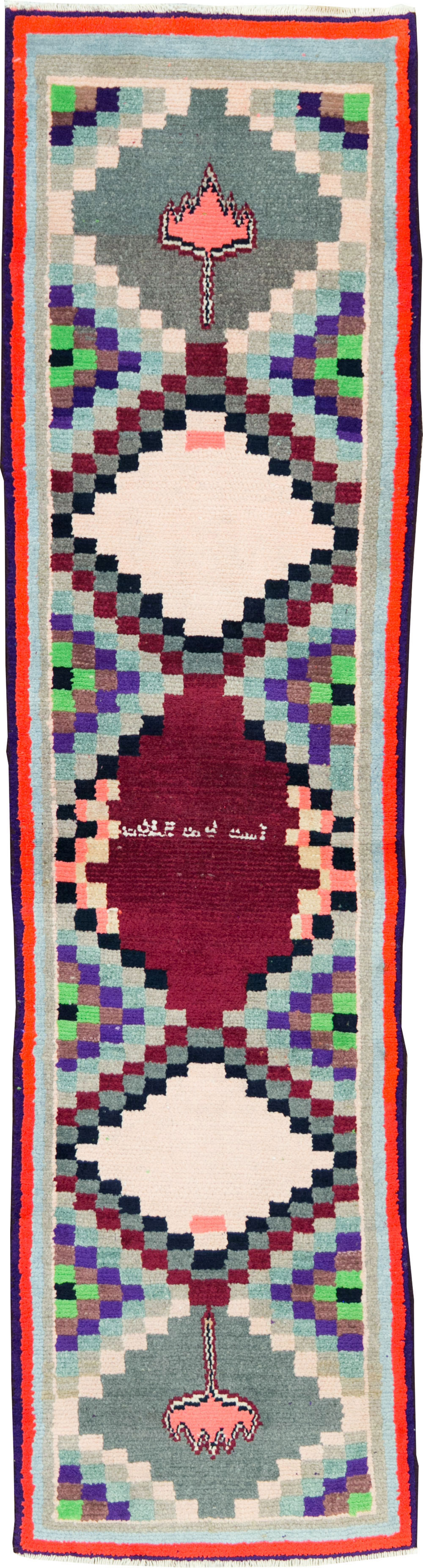 Vintage Persian Mahal Small Runner, No.27868 - Galerie Shabab