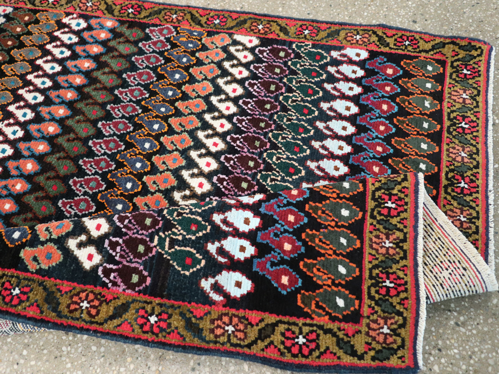 Vintage Persian Hamadan Rug, No.27881 - Galerie Shabab