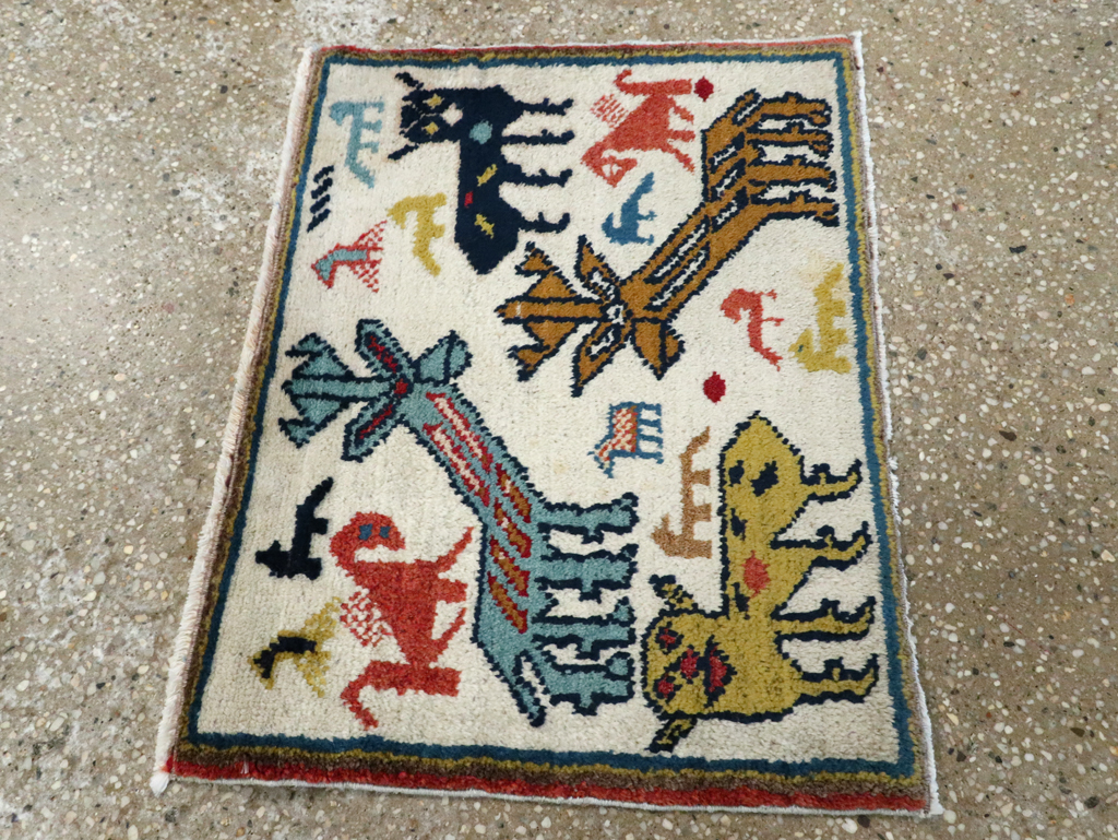 Vintage Turkish Anatolian Pictorial Rug, No.27940 - Galerie Shabab