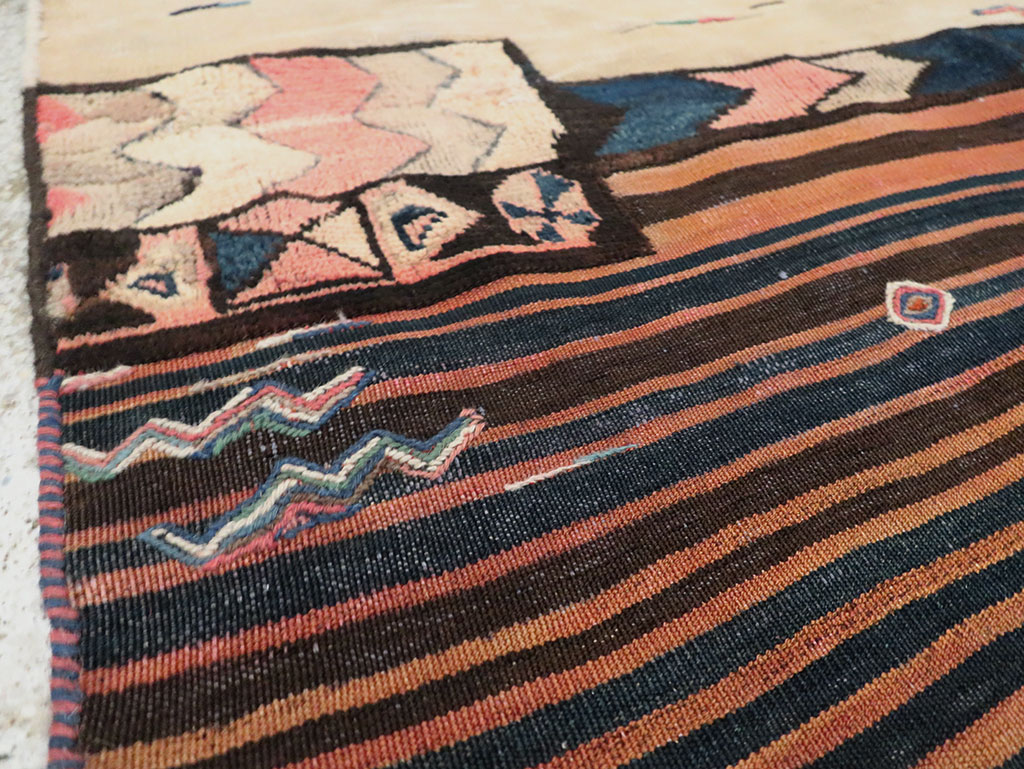 Vintage Persian Flatweave Kilim Throw Rug, No.28038 - Galerie Shabab