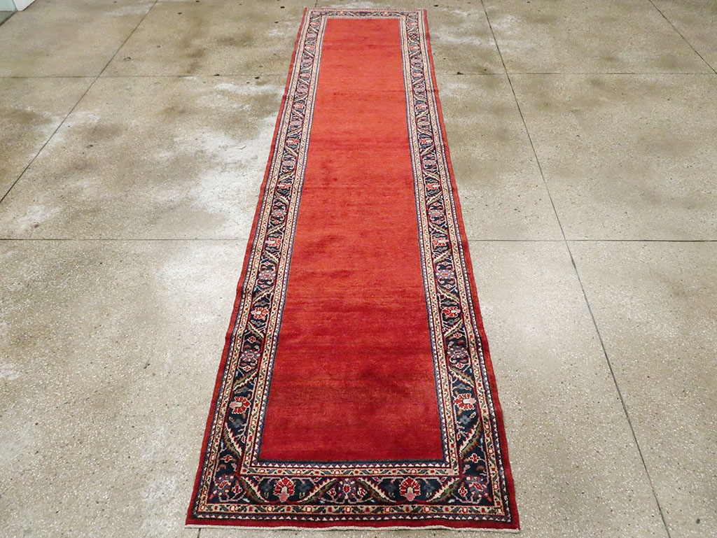 Vintage Persian Mahal Runner, No.28064 - Galerie Shabab