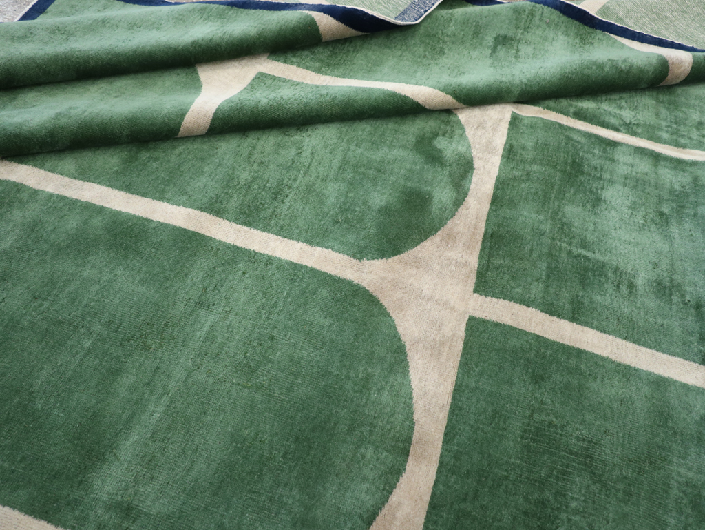 Vintage Turkish Anatolian Art Deco Style Square Room Size Carpet, No.28193 - Galerie Shabab