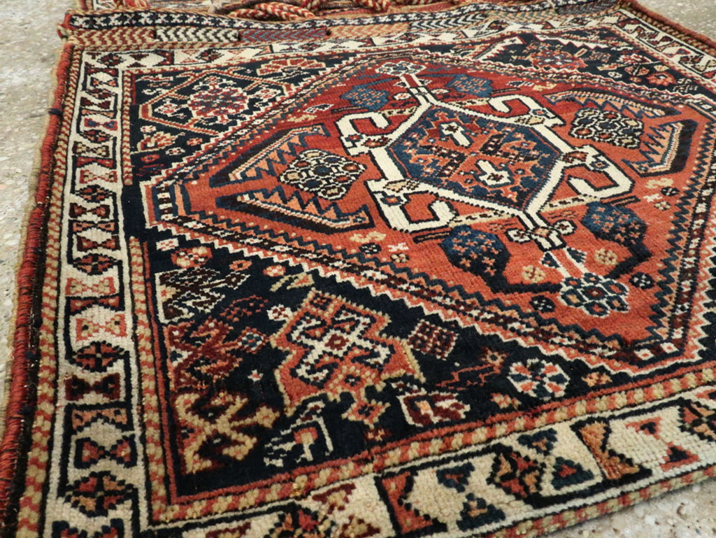 Antique Persian Bag Face, No.28219 - Galerie Shabab