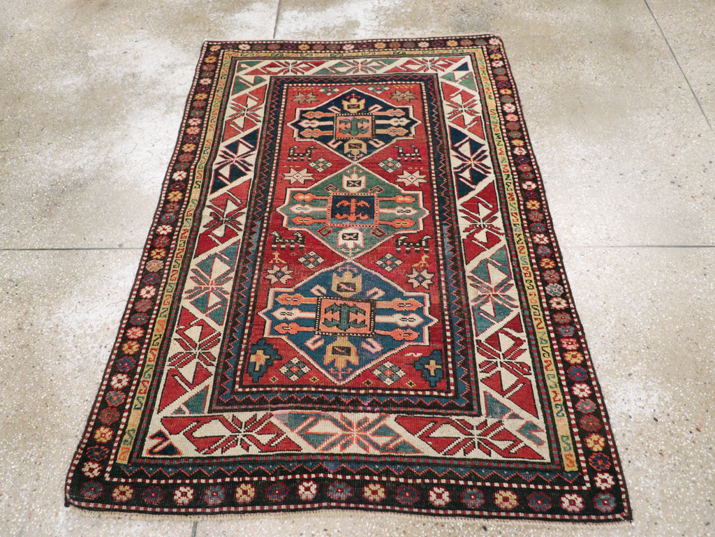Antique Caucasian Kazak Rug, No.28233 - Galerie Shabab