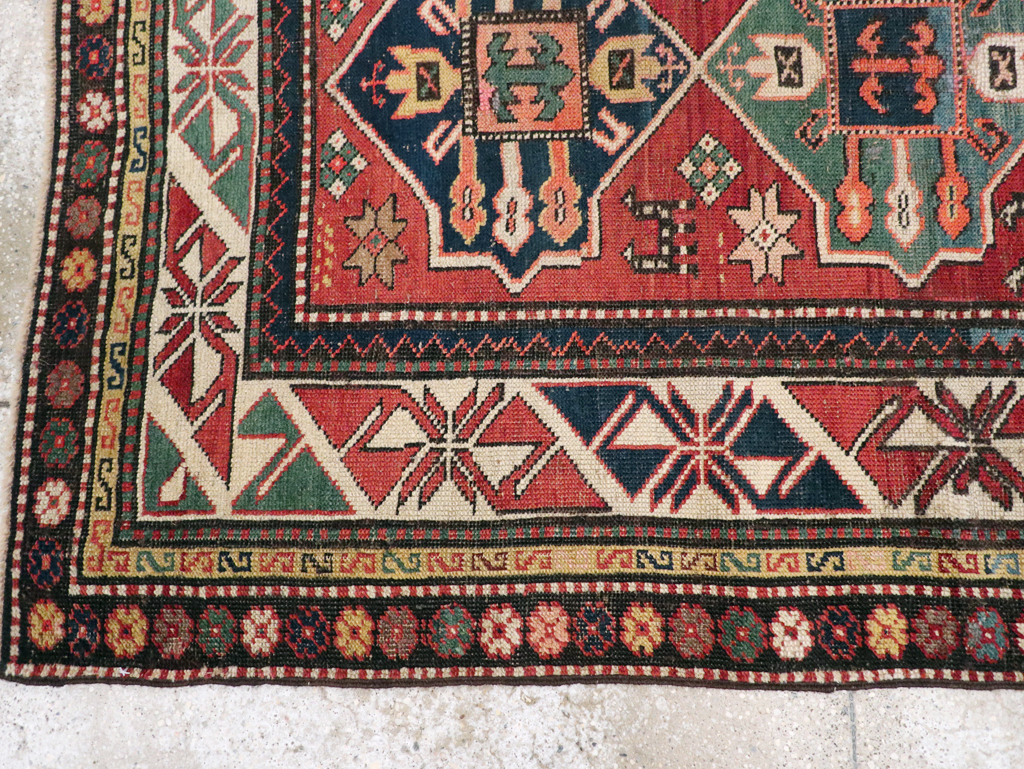 Antique Caucasian Kazak Rug, No.28233 - Galerie Shabab