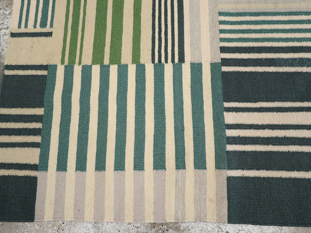 Modern Turkish Flatweave Accent Rug, No.28242 - Galerie Shabab