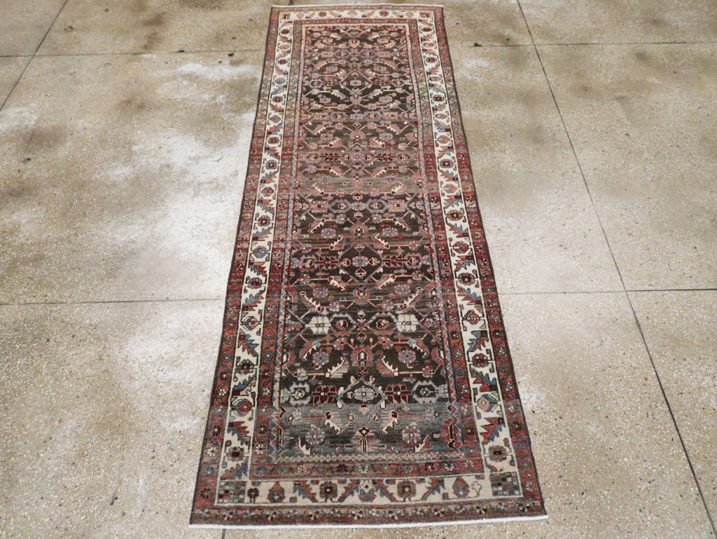 Vintage Persian Malayer Runner, No.28304 - Galerie Shabab