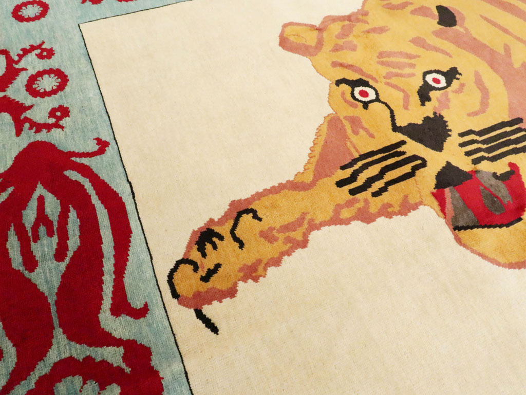 Modern Turkish Pictorial Carpet, No.28351 - Galerie Shabab