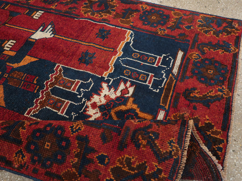 Vintage Persian Pictorial Bakhtiari Accent Rug, No.28364 - Galerie Shabab