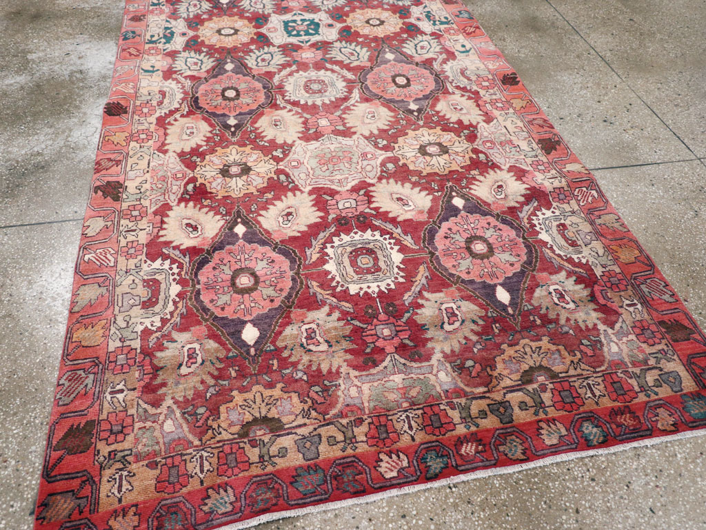 Vintage Northwest Persian Gallery Rug, No.28433 - Galerie Shabab