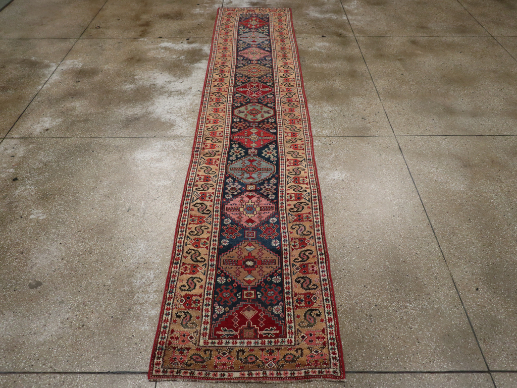 Antique Northwest Persian Runner, No.28478 - Galerie Shabab