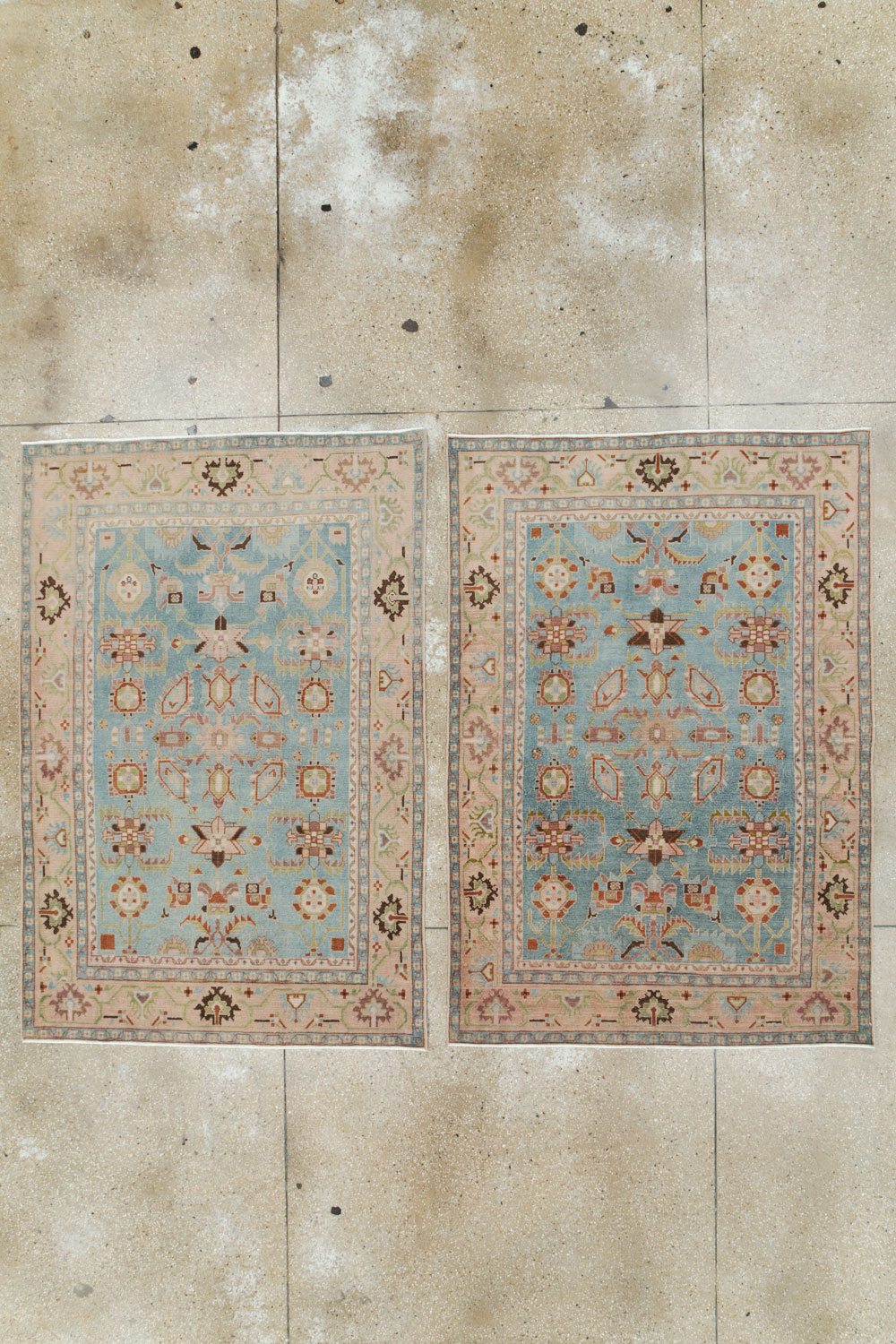 Vintage Persian Malayer Accent Rug (Pair: 2 of 2), No.28604 - Galerie Shabab