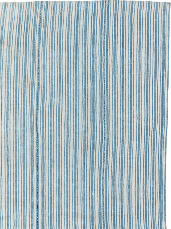 Vintage Persian Flatweave Kilim Throw Rug, No.28925 - Galerie Shabab