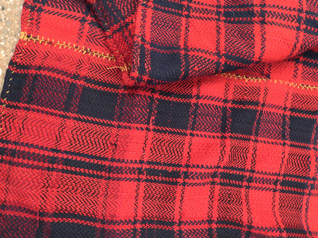 Vintage Persian Textile, No.28958 - Galerie Shabab