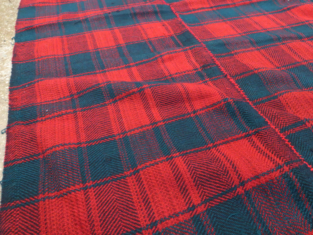 Vintage Persian Square Textile, No.28979 - Galerie Shabab