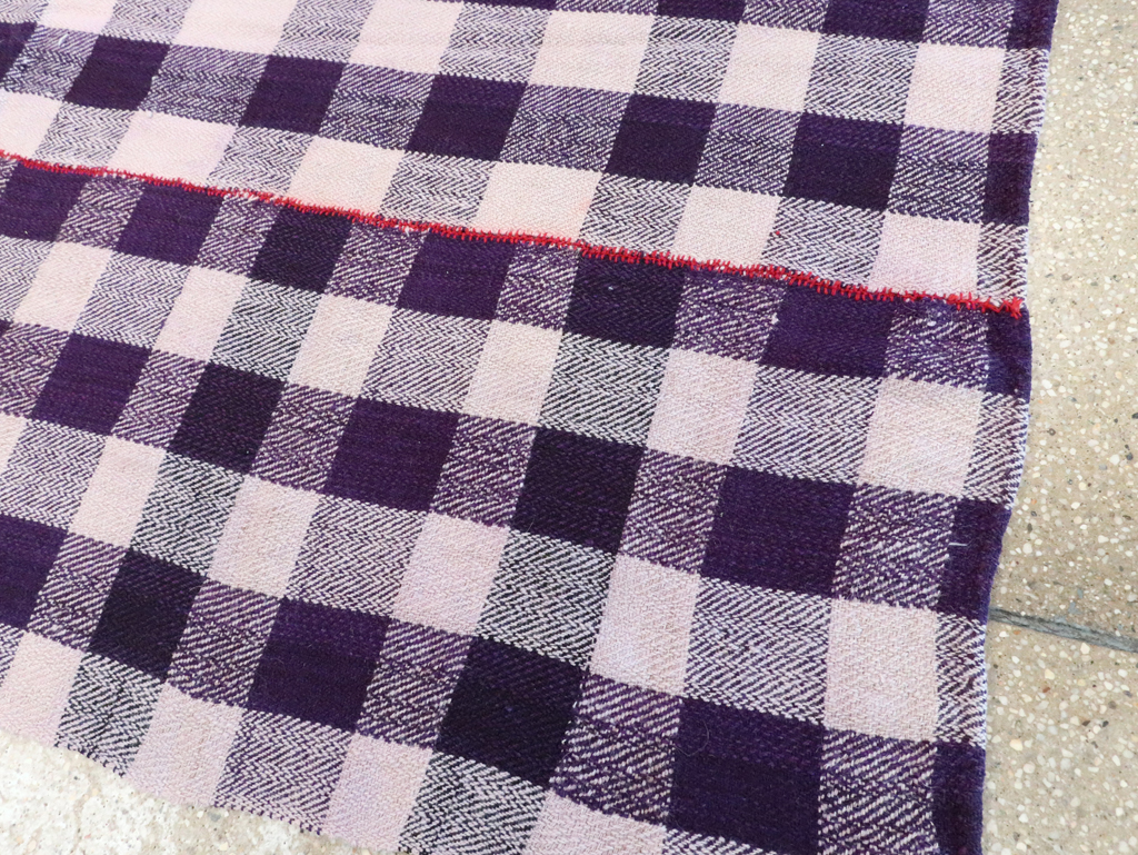 Vintage Persian Square Textile, No.28990 - Galerie Shabab