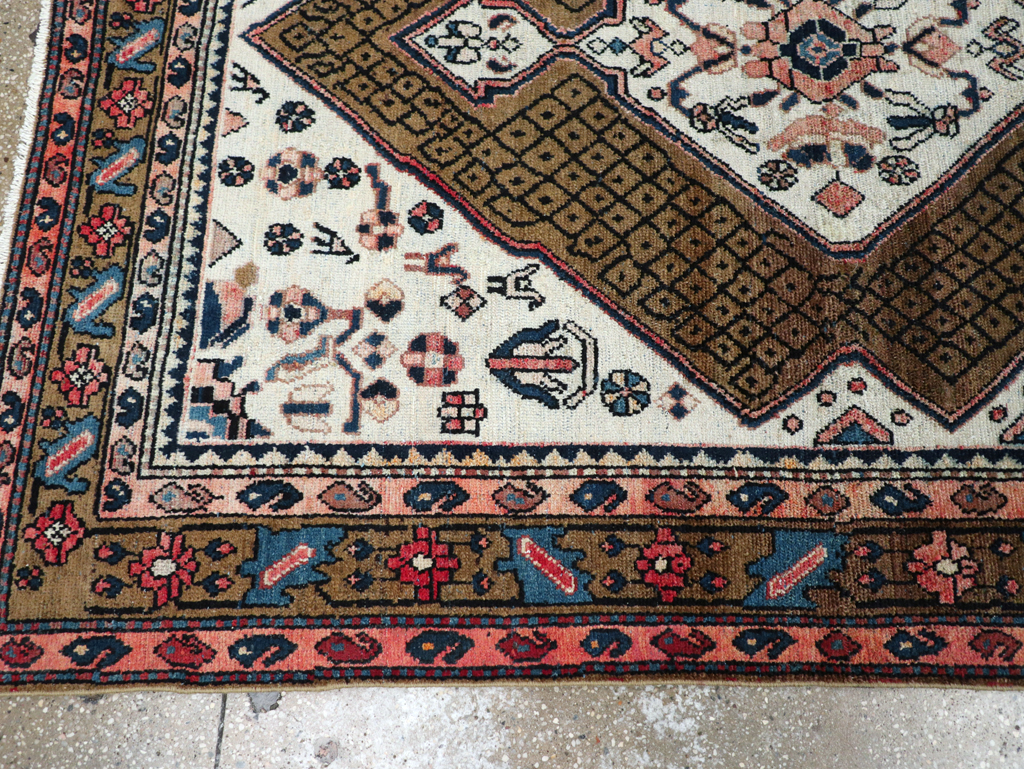 Vintage Persian Hamadan Gallery Rug, No.29086 - Galerie Shabab
