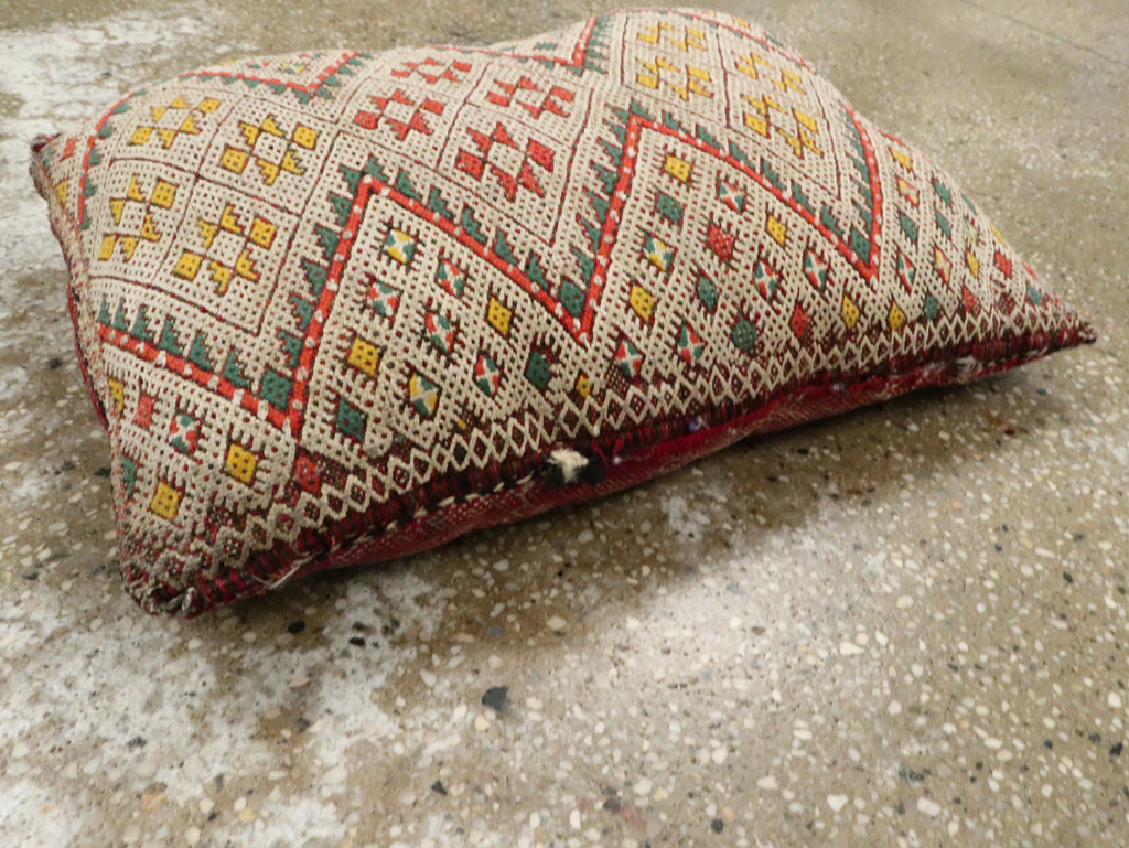 Vintage Persian Kilim Pillow, No.29143 - Galerie Shabab
