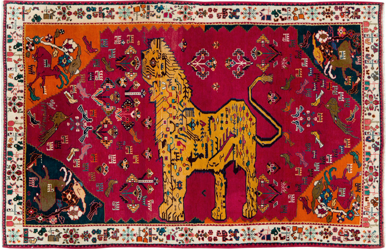 Vintage Persian Gabbeh Pictorial Accent Rug, No.29154 - Galerie Shabab
