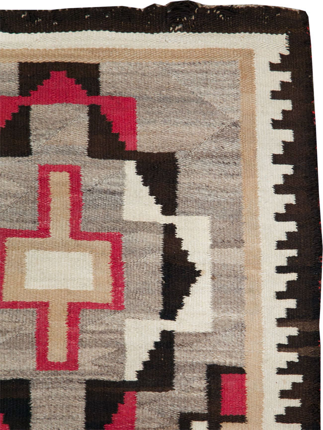 Vintage American Navajo Flatweave Rug, No.29377 - Galerie Shabab