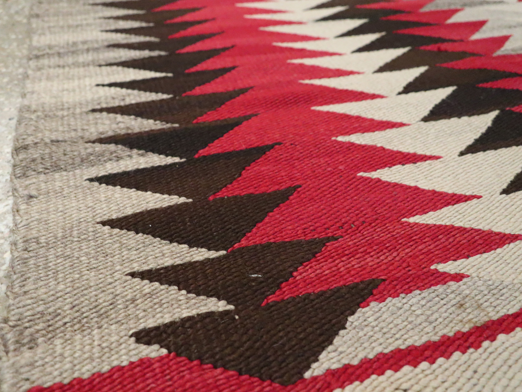 Vintage American Navajo Flatweave Rug, No.29380 - Galerie Shabab