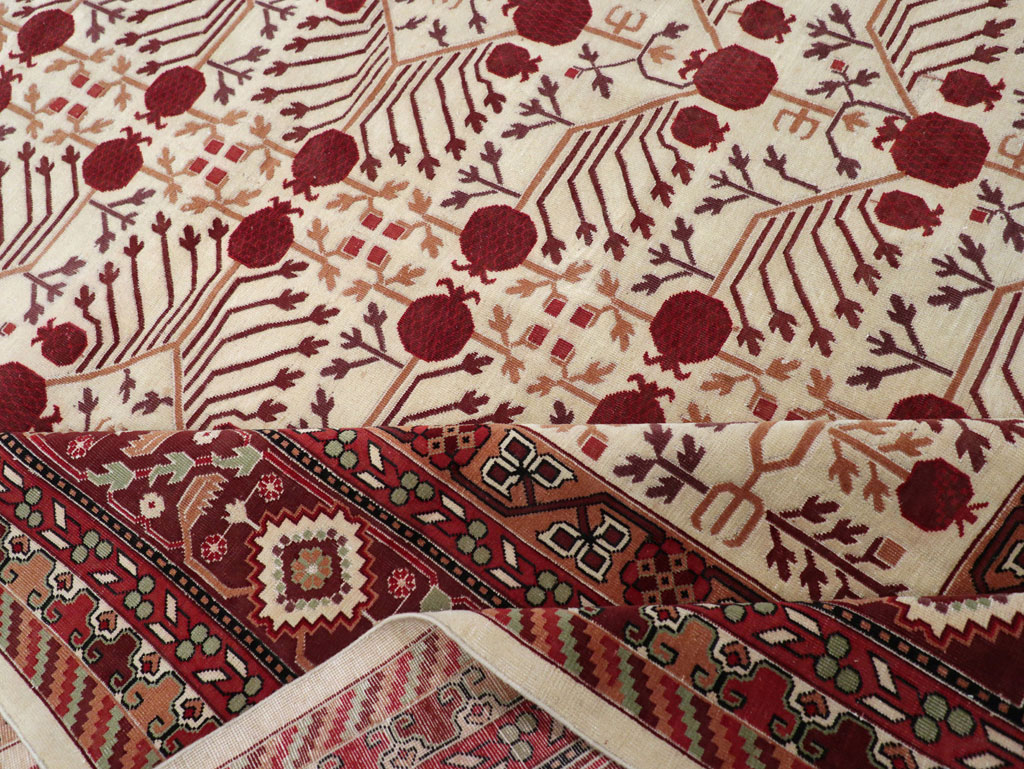 Vintage East Turkestan Khotan Room Size Carpet, No.29381 - Galerie Shabab